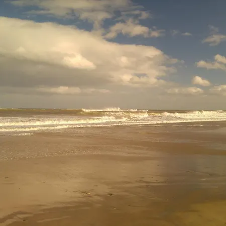 Vakantiehuis Family - Very Close To Sandy *